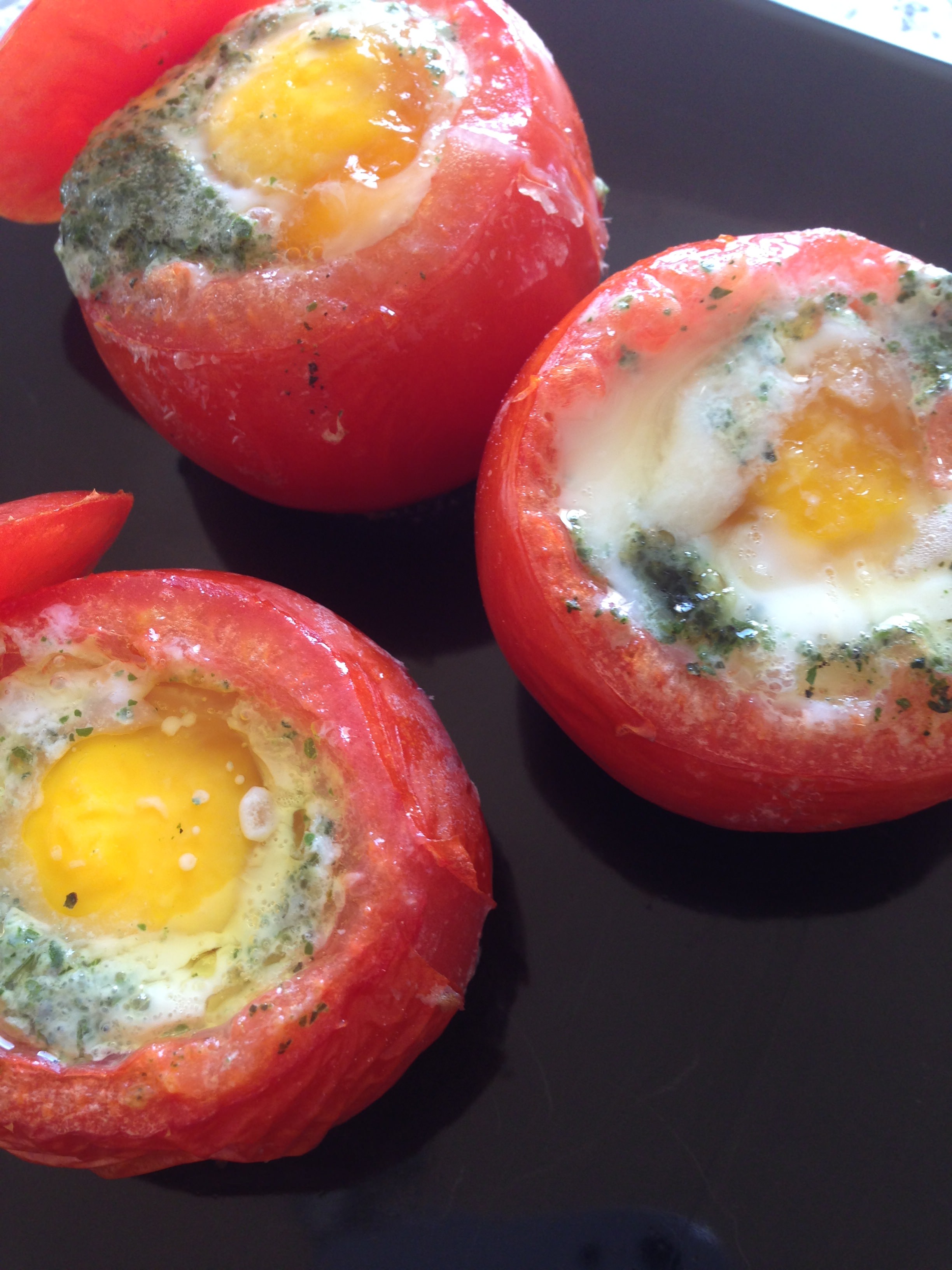 Oeuf cocotte en tomate SevenCuisine